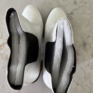 Jessica Simpson White Ankle Boots Brand New.